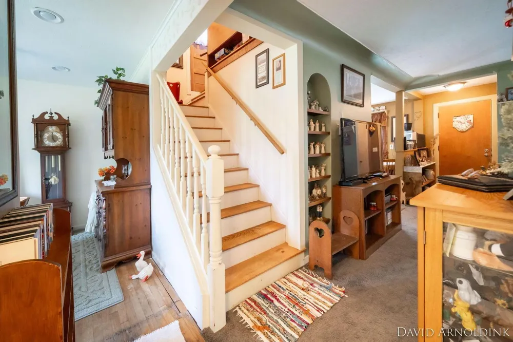 2333 Riley Court Hudsonville, MI 49426