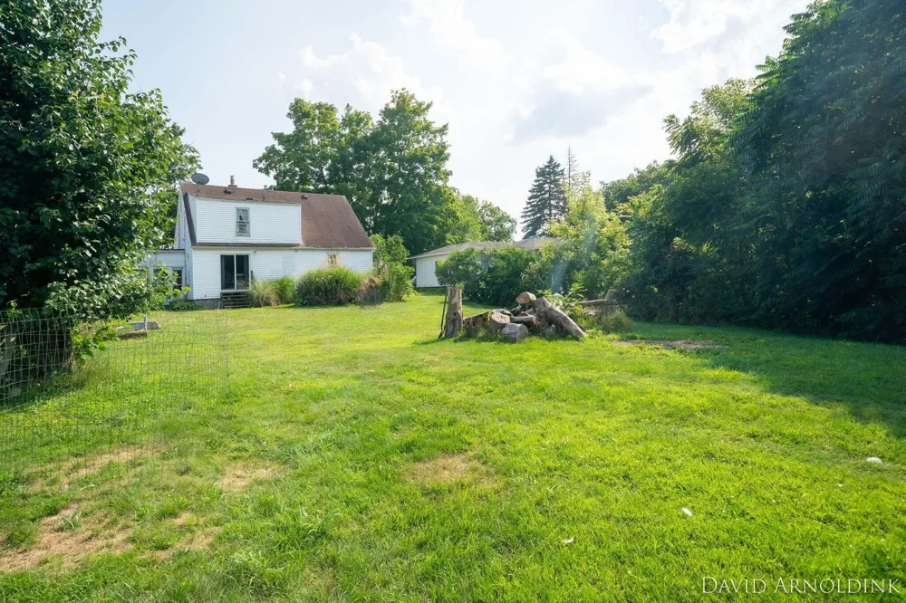 2333 Riley Court Hudsonville, MI 49426