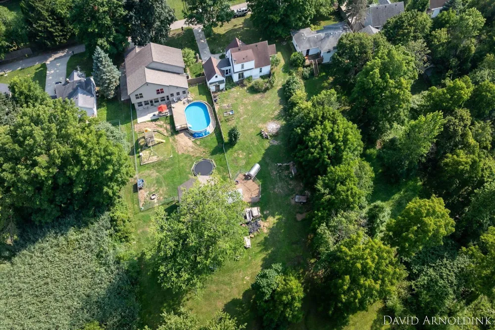 2333 Riley Court Hudsonville, MI 49426