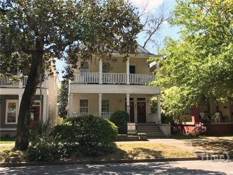 825 E Henry Street #A