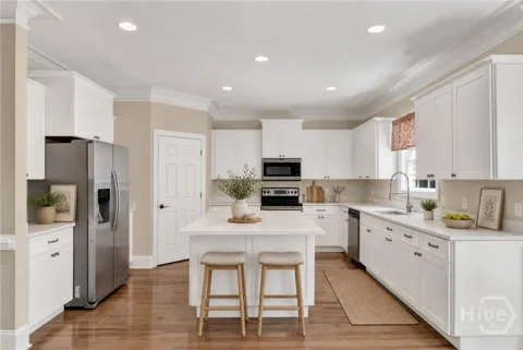 41 White Oak Bluff