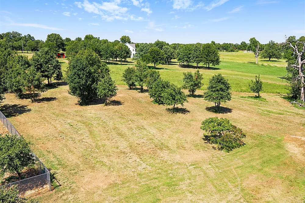 4658 W Diamond Oak Drive Skiatook, OK 74070