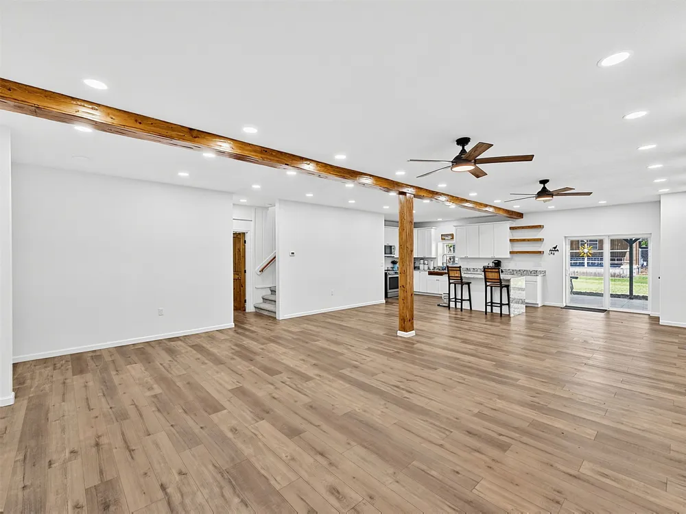 4658 W Diamond Oak Drive Skiatook, OK 74070