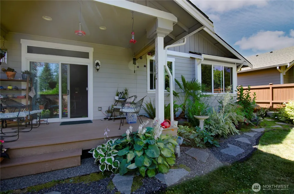 8210 Vashon Drive NE Lacey, WA 98516