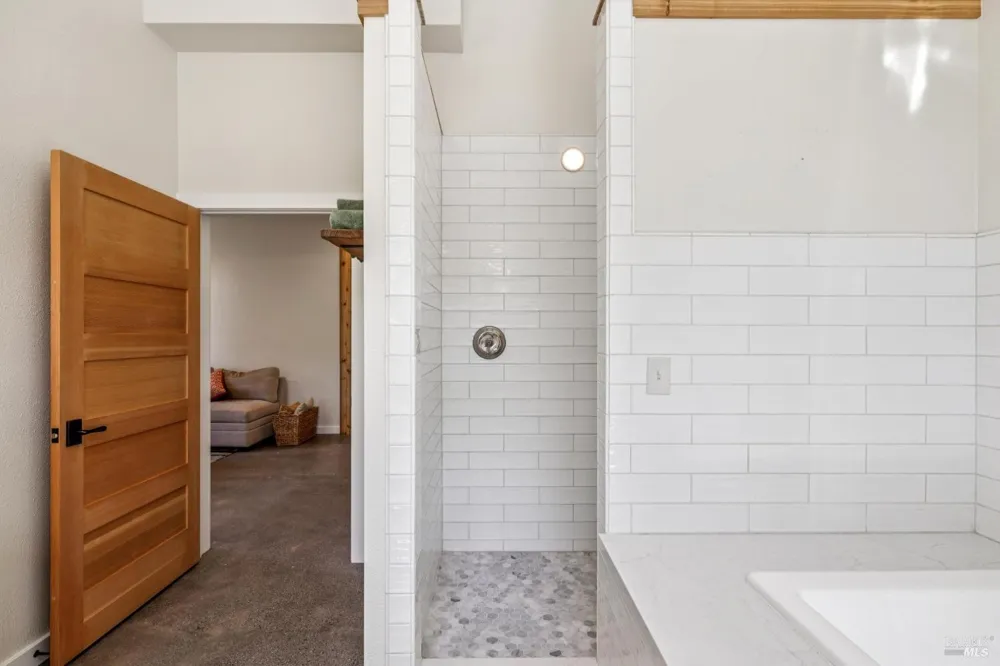 4627 Lake County Highway Calistoga, CA 94515