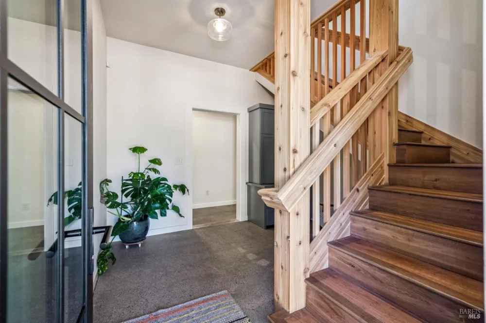 4627 Lake County Highway Calistoga, CA 94515