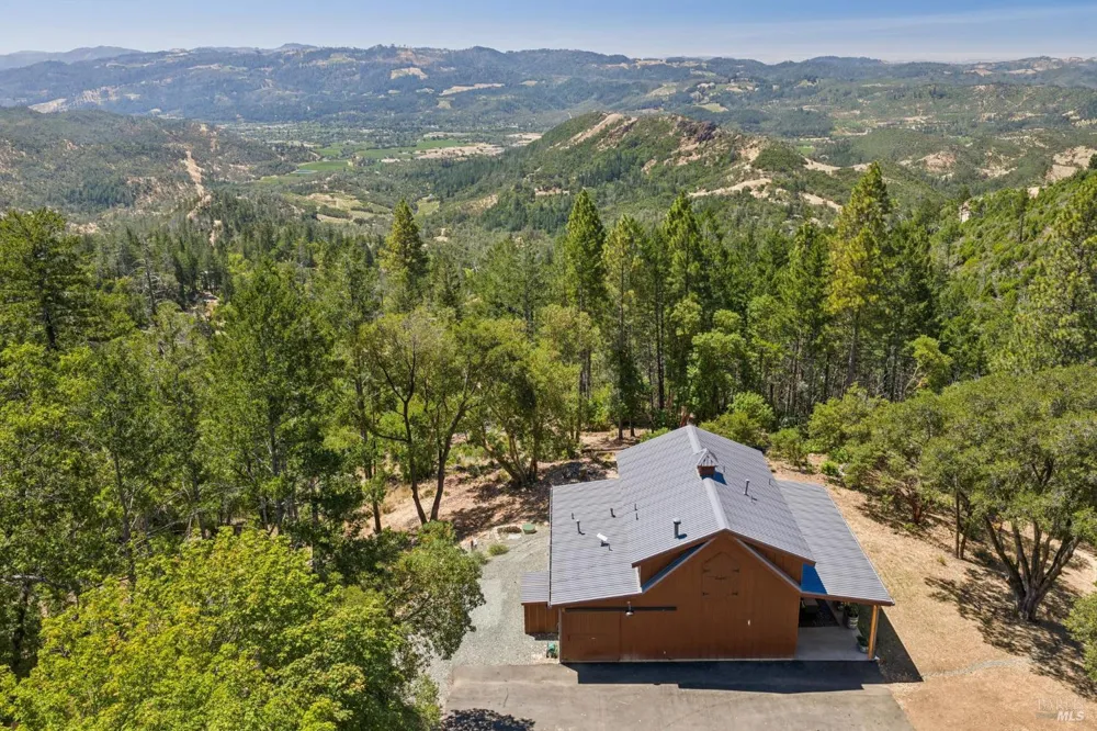 4627 Lake County Highway Calistoga, CA 94515