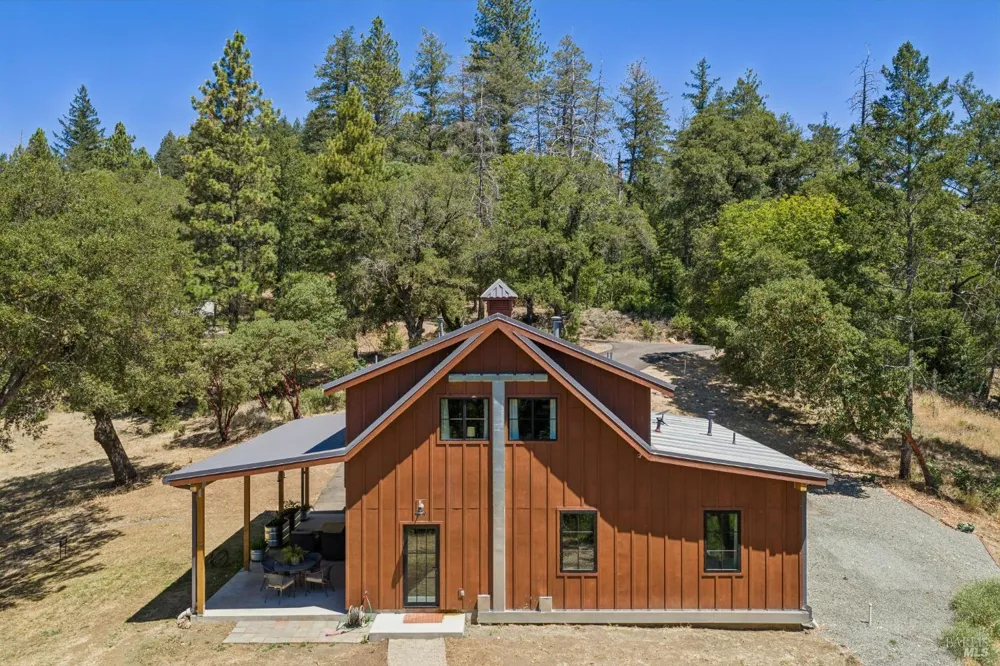 4627 Lake County Highway Calistoga, CA 94515