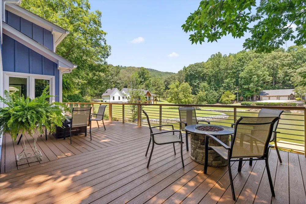 488 Lake Hills Drive Trenton, GA 30752