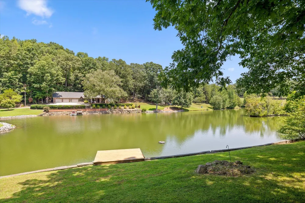 488 Lake Hills Drive Trenton, GA 30752