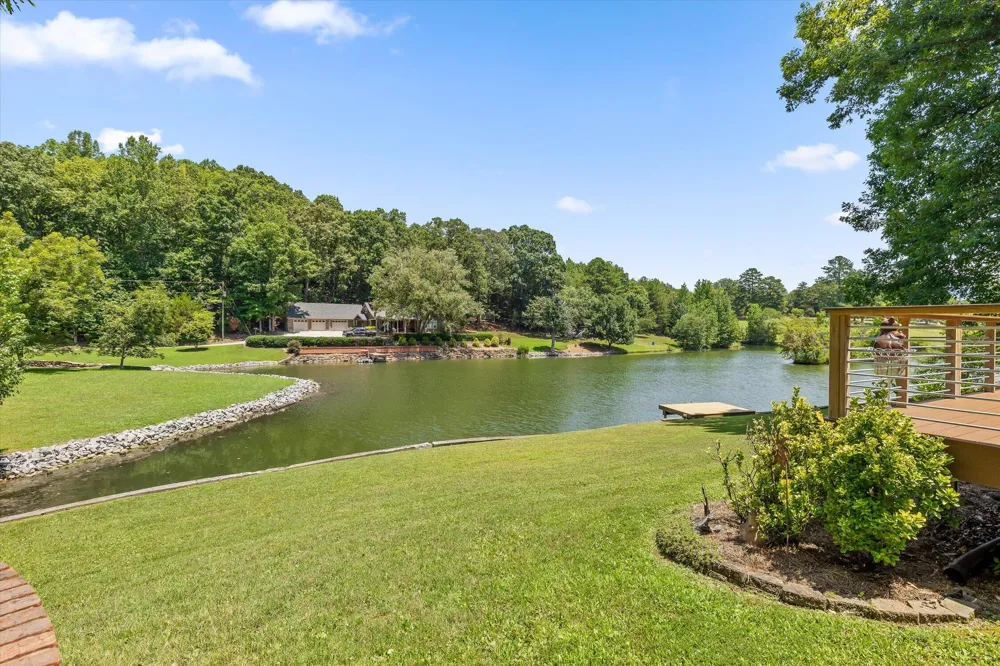 488 Lake Hills Drive Trenton, GA 30752