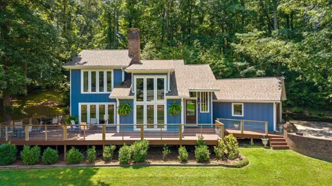 488 Lake Hills Drive