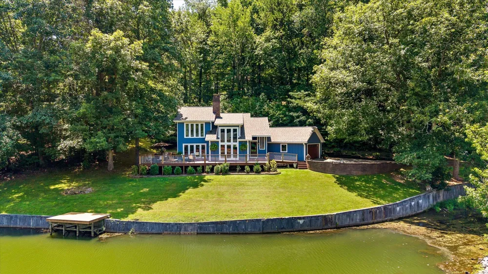 488 Lake Hills Drive Trenton, GA 30752