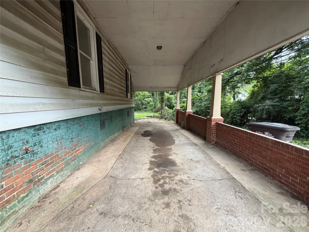 238 Garfield Street Statesville, NC 28677