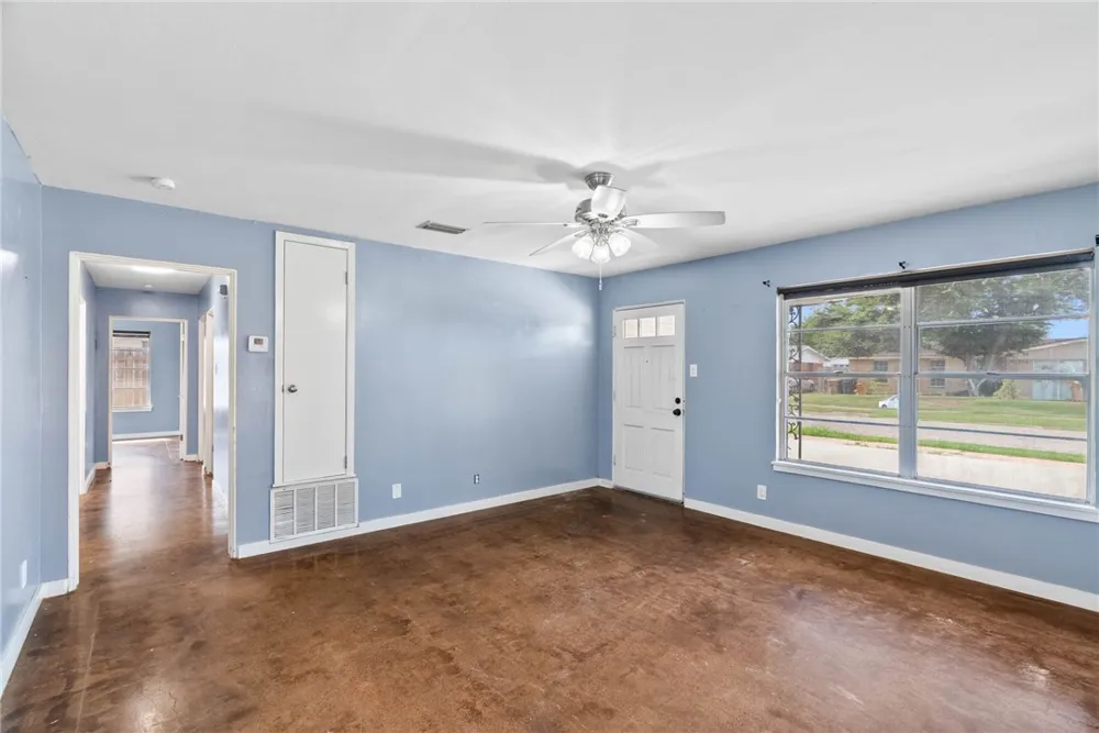 4126 Barnes Street Corpus Christi, TX 78411
