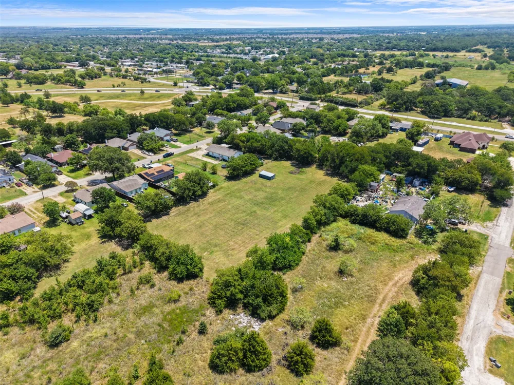 71 Sarah Lane Dallas, TX 75253