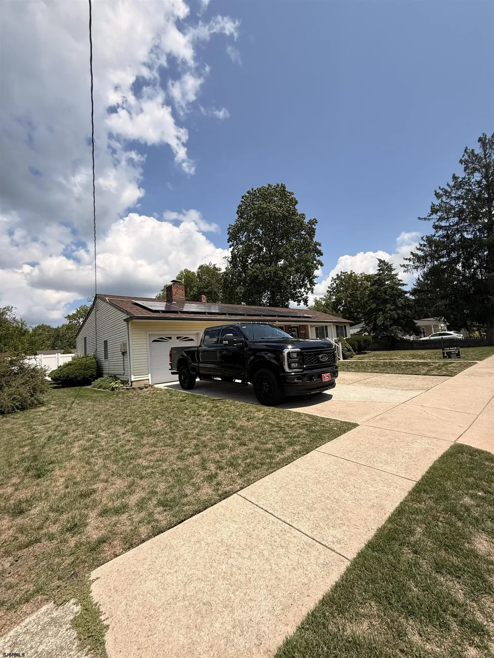 504 Pierce Ave Linwood, NJ 08221