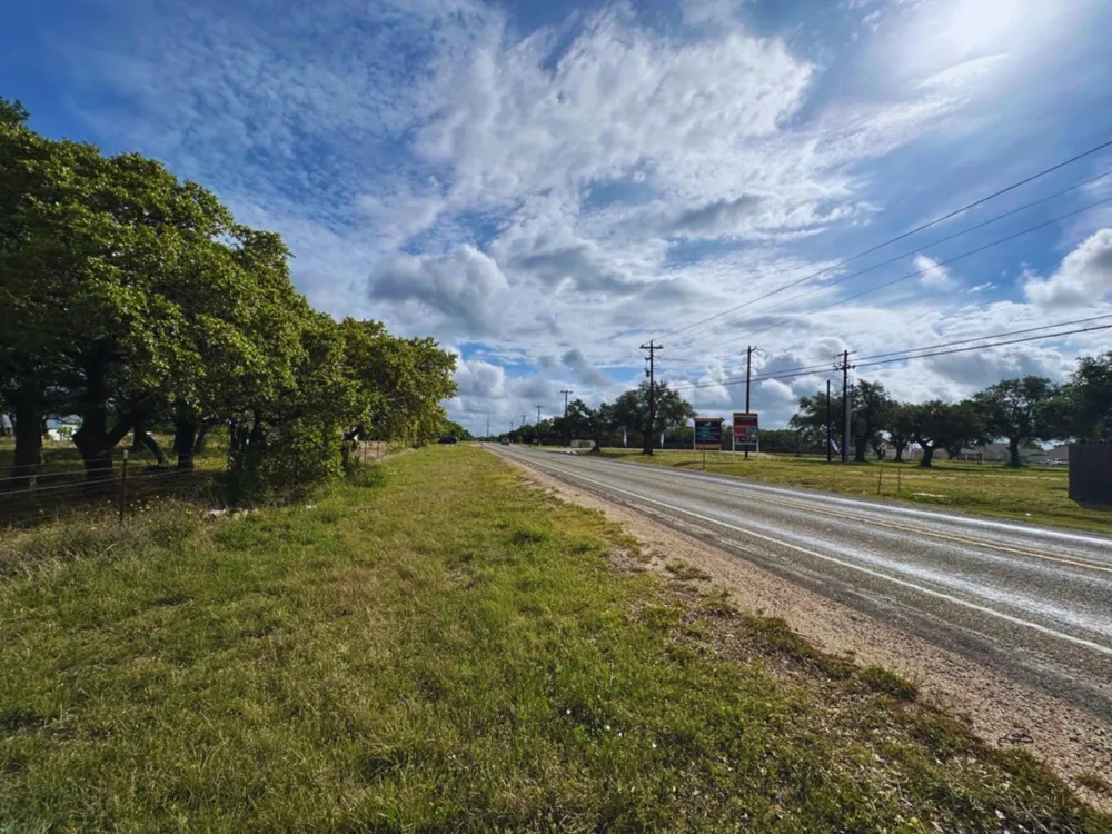 718 E Fm 243 Bertram, TX 78605