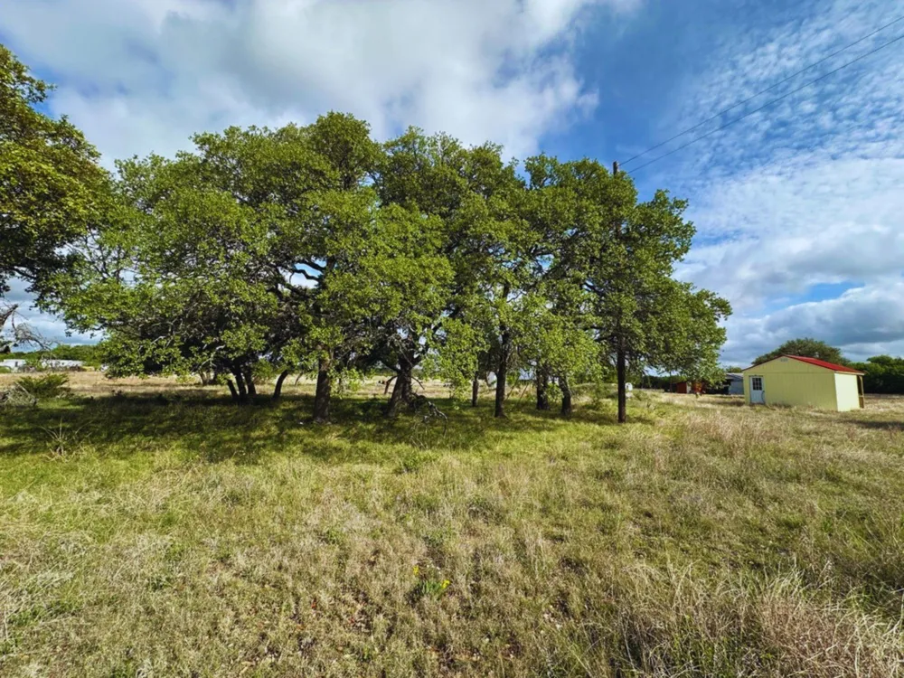 718 E Fm 243 Bertram, TX 78605