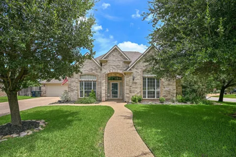 2107 Williams Way