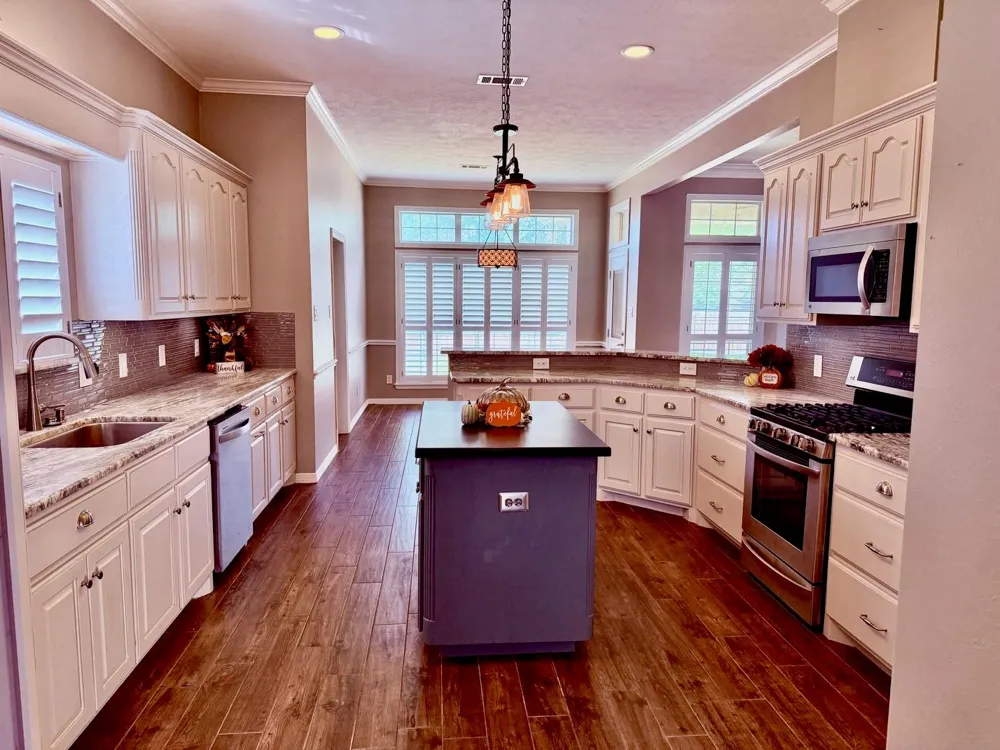2107 Williams Way Bryan, TX 77808