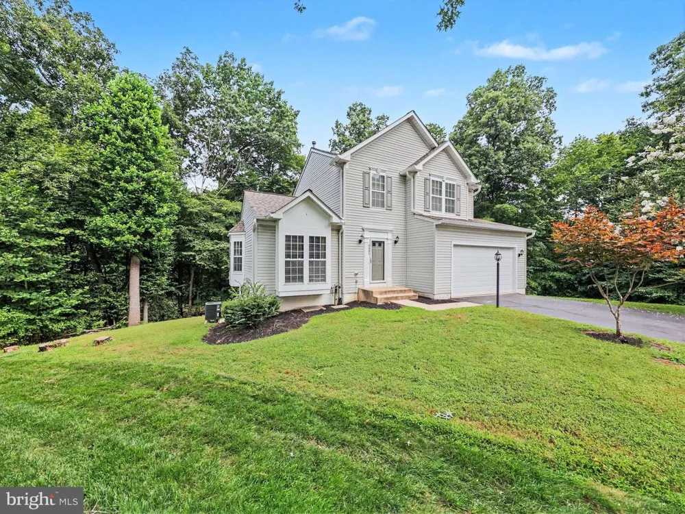 5641 EPPES ISLAND PLACE Manassas, VA 20112