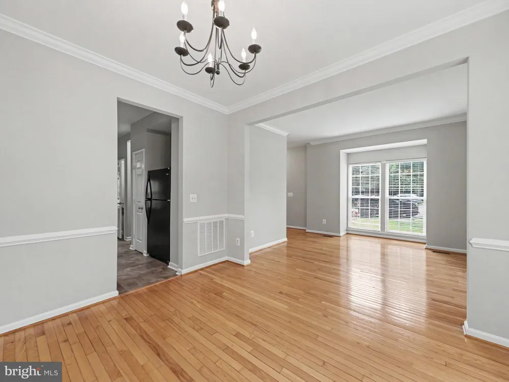 5641 EPPES ISLAND PLACE Manassas, VA 20112
