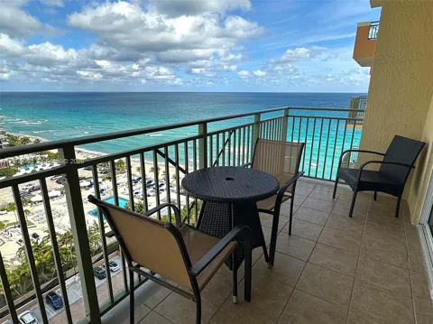2080 S Ocean Drive #1606