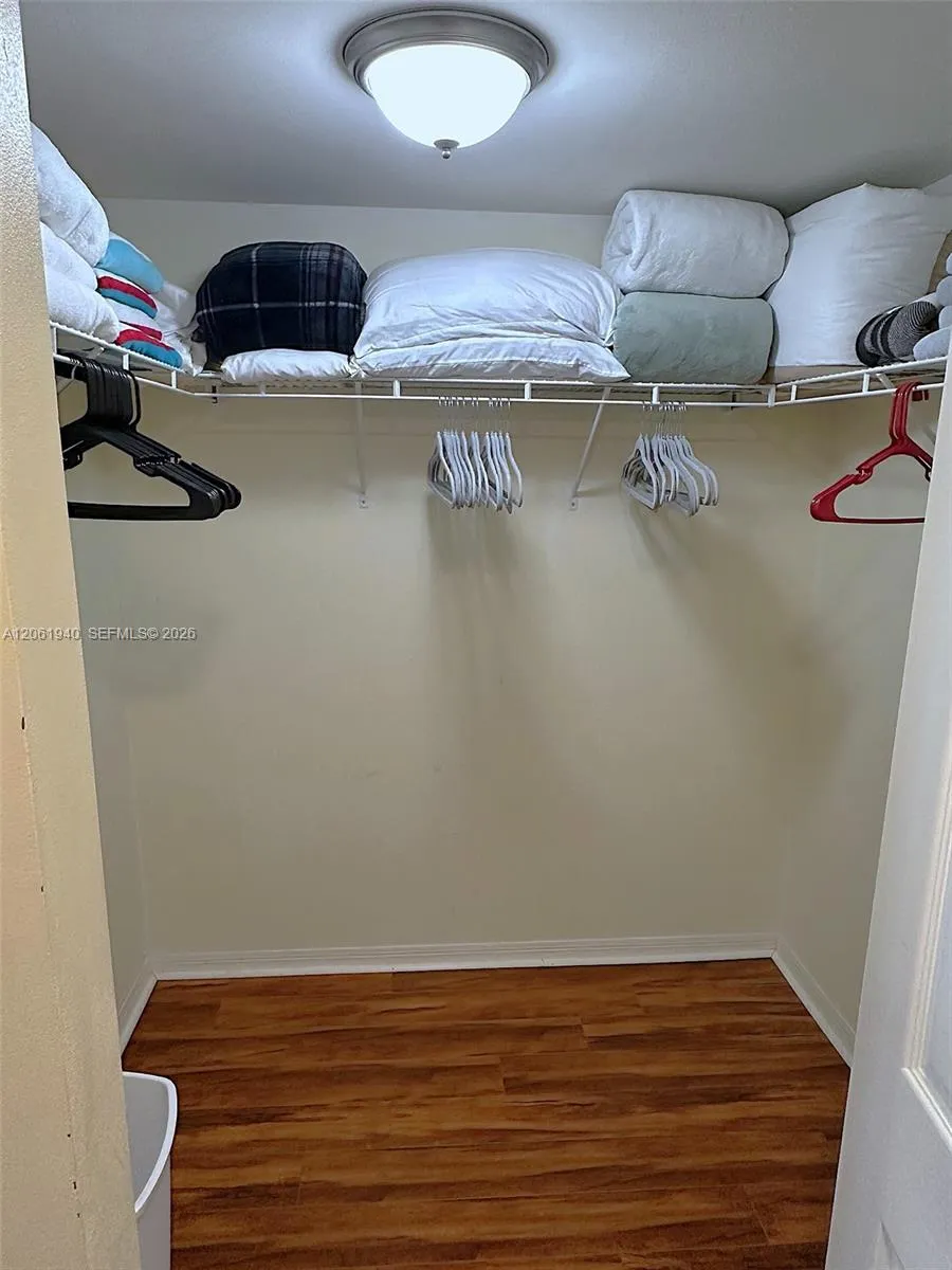 2080 S Ocean Drive #1606 Hallandale Beach, FL 33009