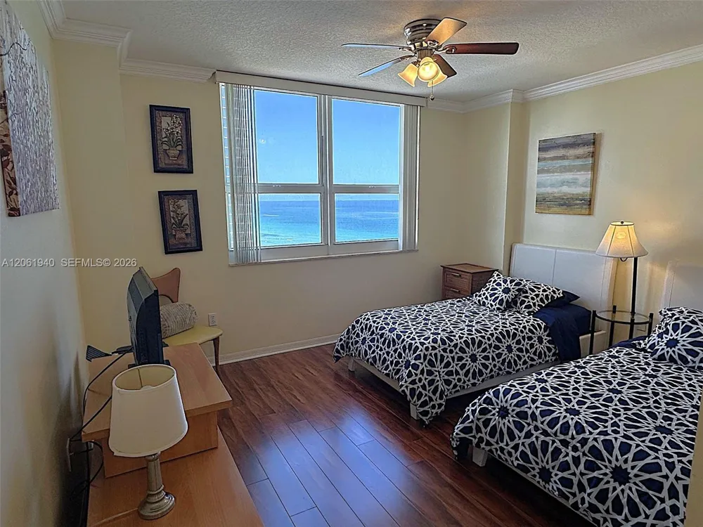 2080 S Ocean Drive #1606 Hallandale Beach, FL 33009