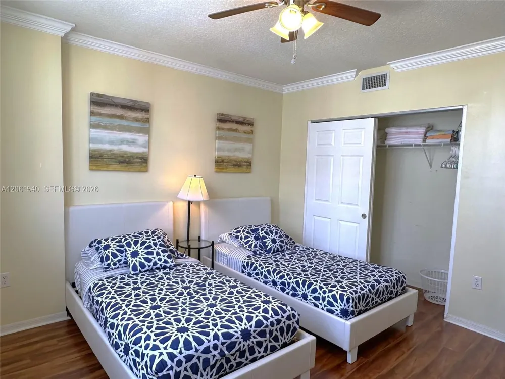 2080 S Ocean Drive #1606 Hallandale Beach, FL 33009