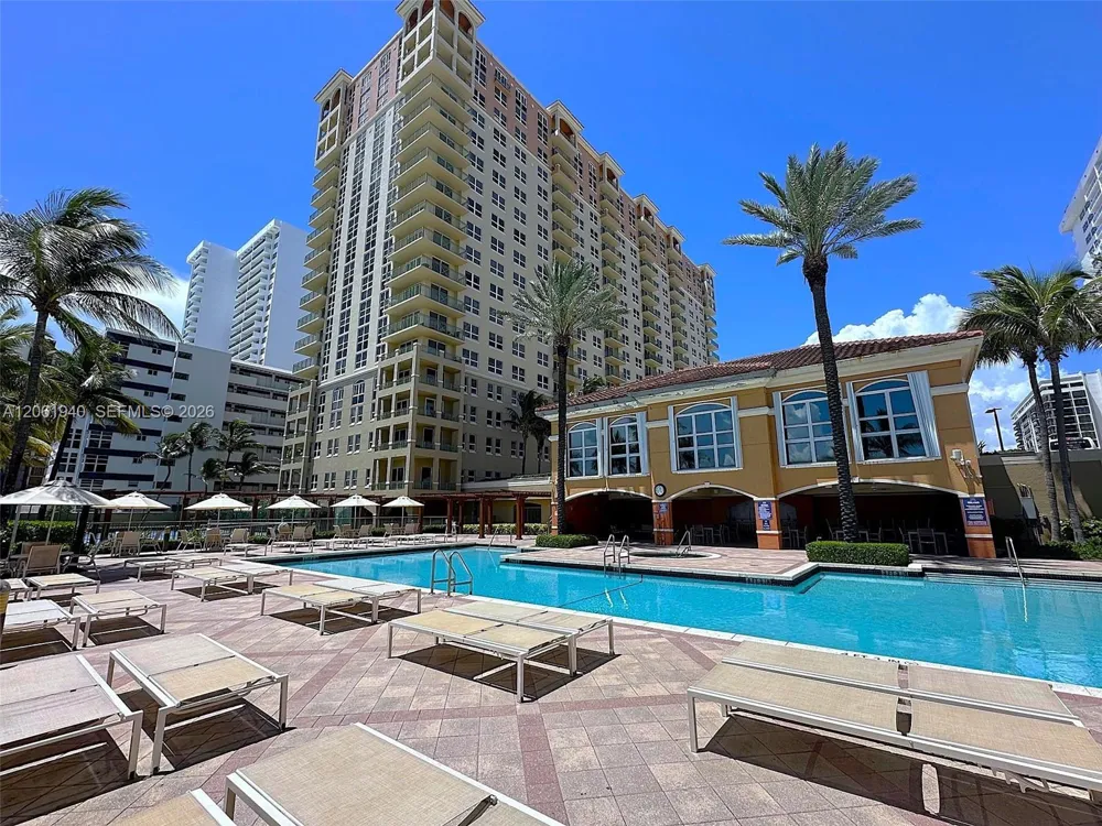 2080 S Ocean Drive #1606 Hallandale Beach, FL 33009