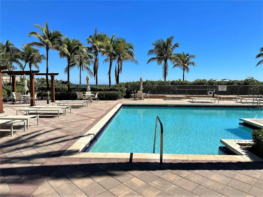 2080 S Ocean Drive #1606 Hallandale Beach, FL 33009