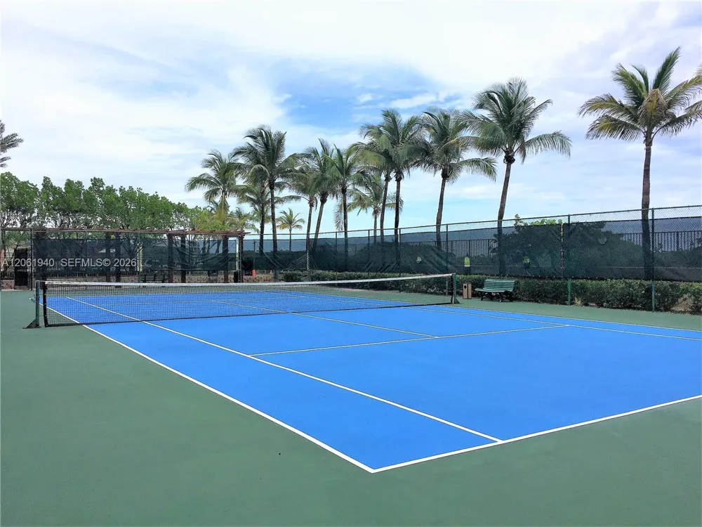 2080 S Ocean Drive #1606 Hallandale Beach, FL 33009
