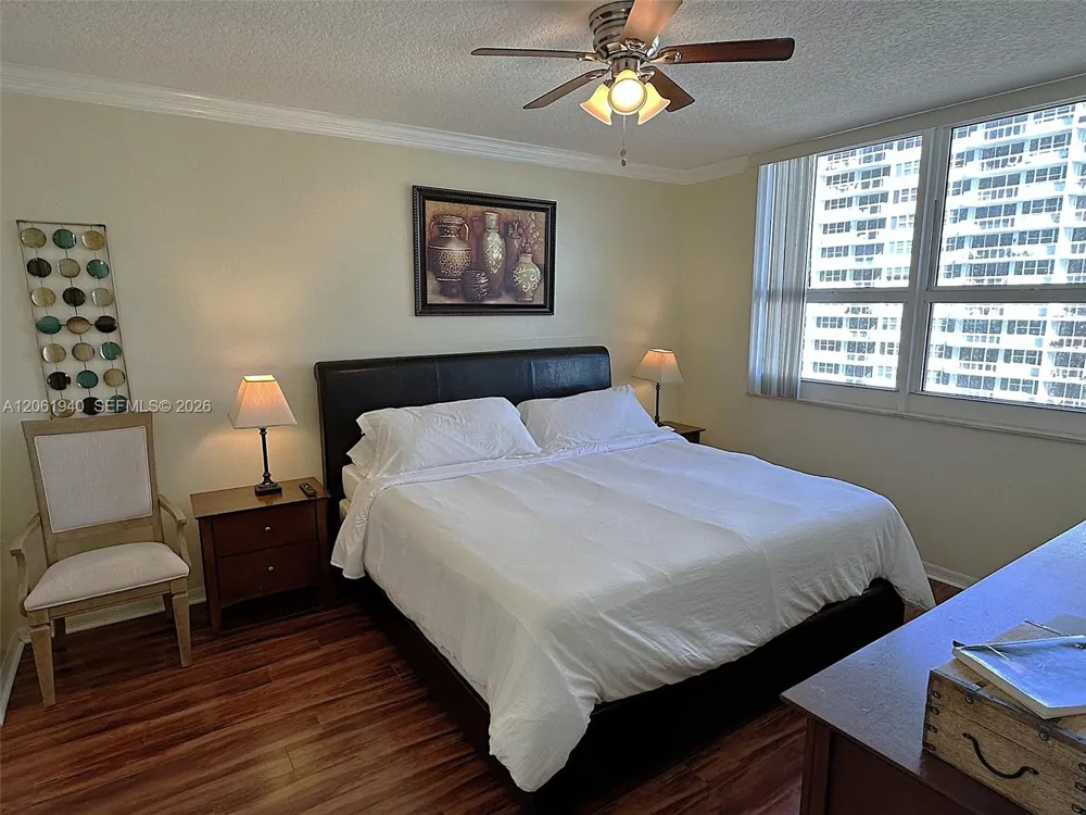 2080 S Ocean Drive #1606 Hallandale Beach, FL 33009