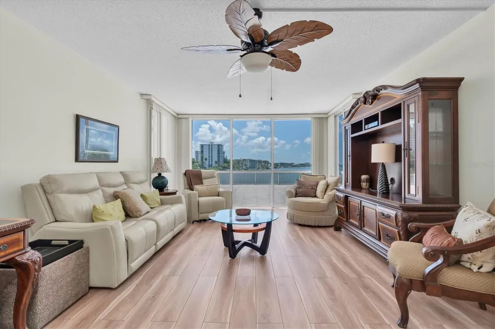 100 PIERCE STREET #305 Clearwater, FL 33756