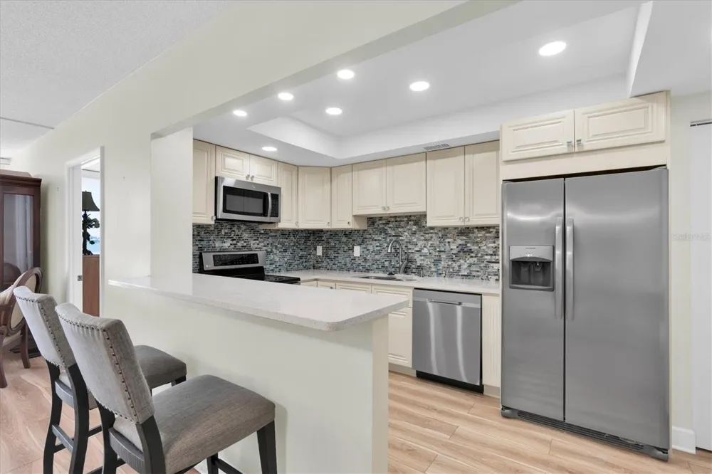 100 PIERCE STREET #305 Clearwater, FL 33756