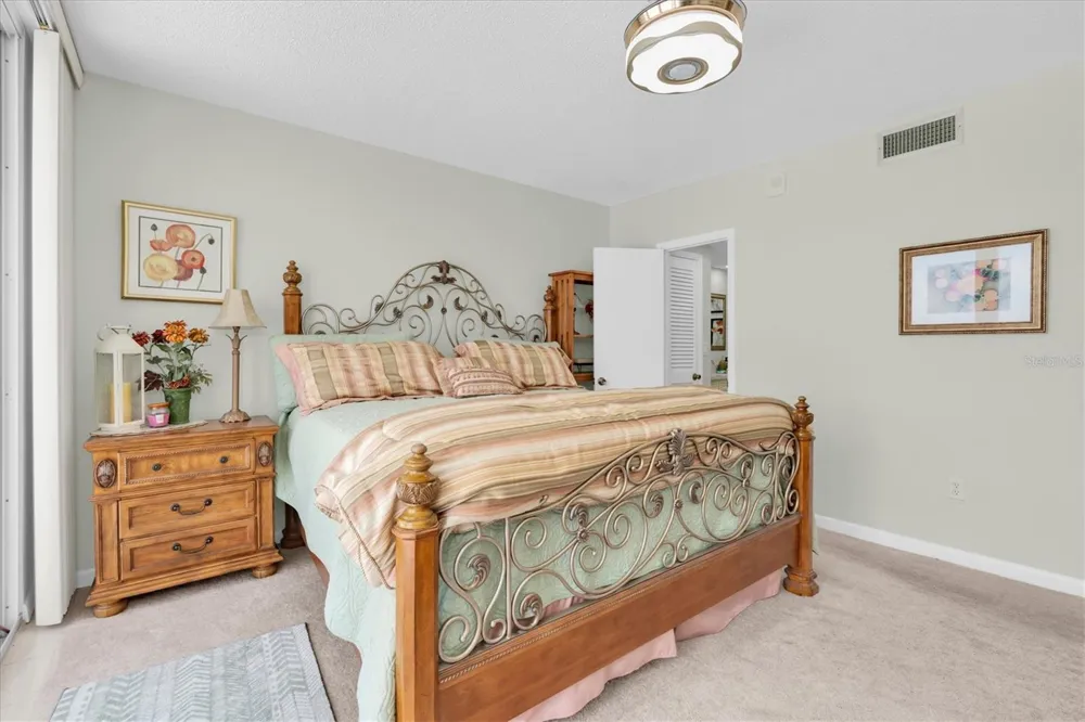 100 PIERCE STREET #305 Clearwater, FL 33756