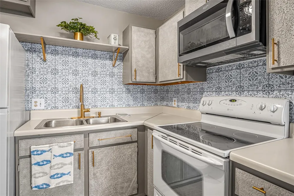 1290 9TH STREET #506 Daytona Beach, FL 32117