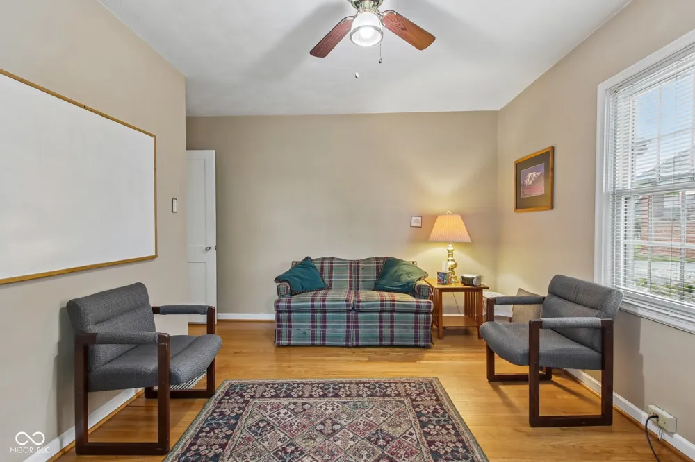 399 W Main Street Greenwood, IN 46142