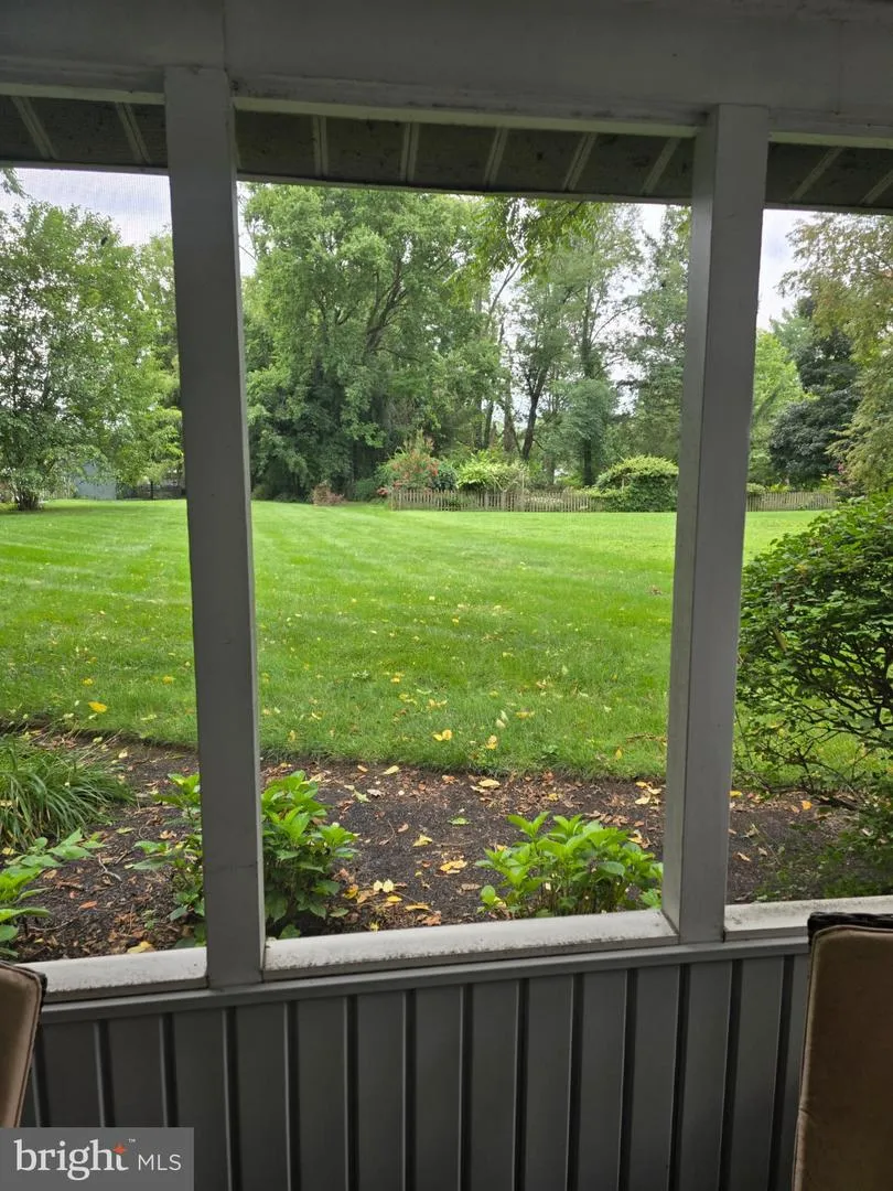 547 S 3RD STREET Lemoyne, PA 17043