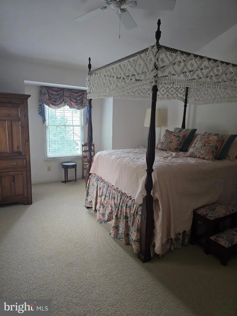 547 S 3RD STREET Lemoyne, PA 17043