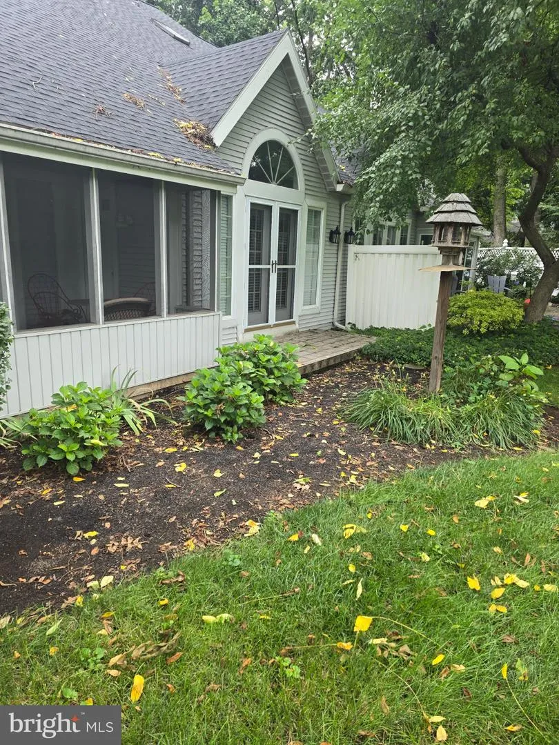 547 S 3RD STREET Lemoyne, PA 17043