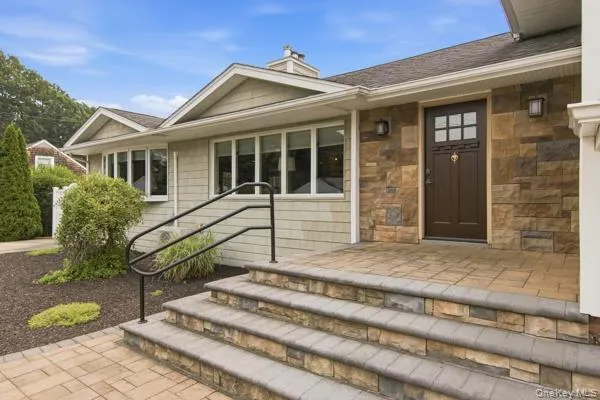 60 Hawthorne Street Selden, NY 11784