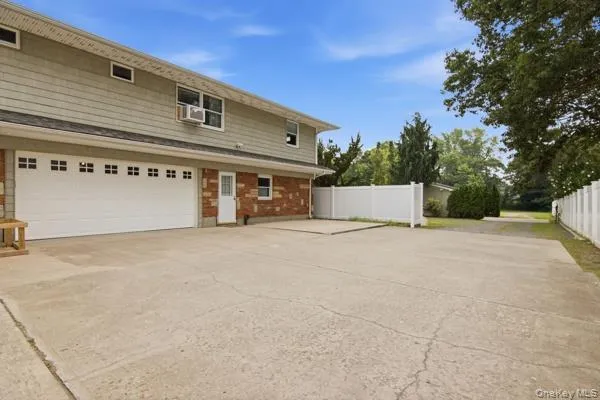 60 Hawthorne Street Selden, NY 11784