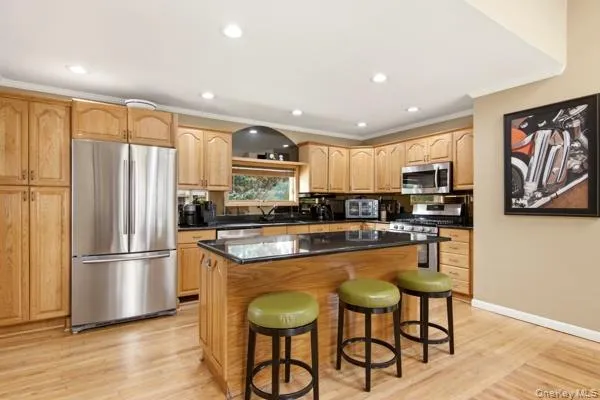 60 Hawthorne Street Selden, NY 11784