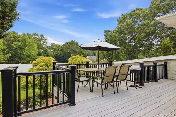 60 Hawthorne Street Selden, NY 11784