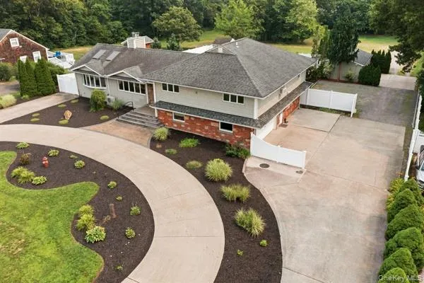 60 Hawthorne Street Selden, NY 11784