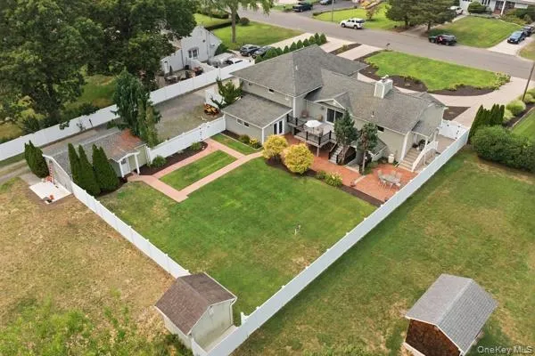60 Hawthorne Street Selden, NY 11784