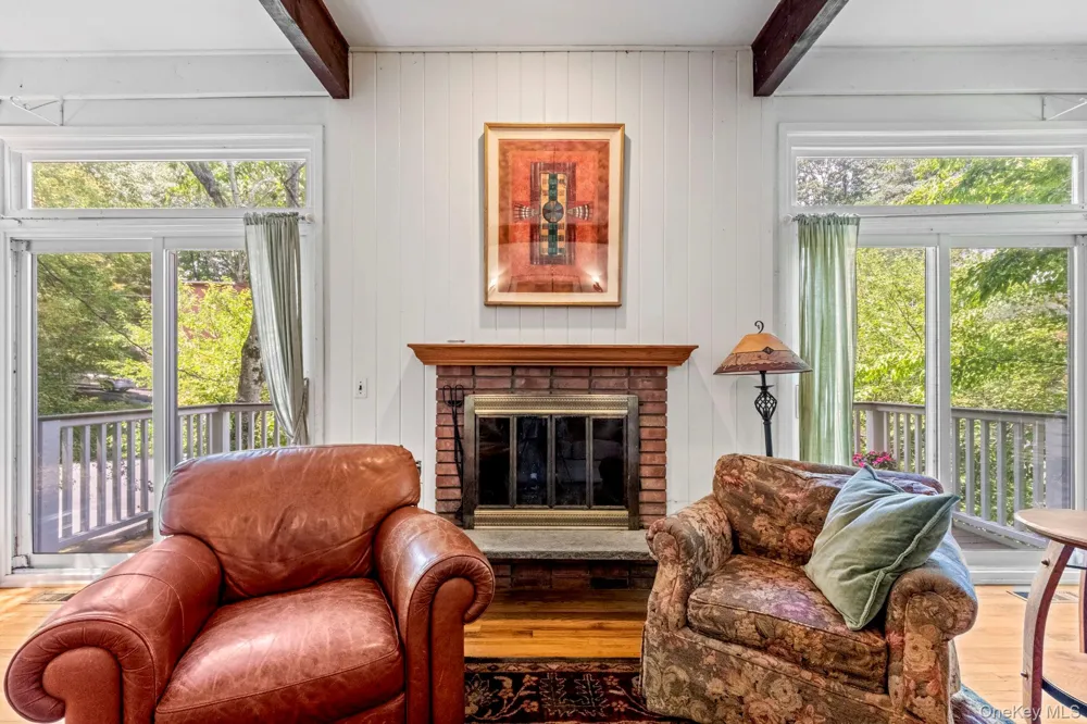 73 Bramblebrook Road Ardsley, NY 10502